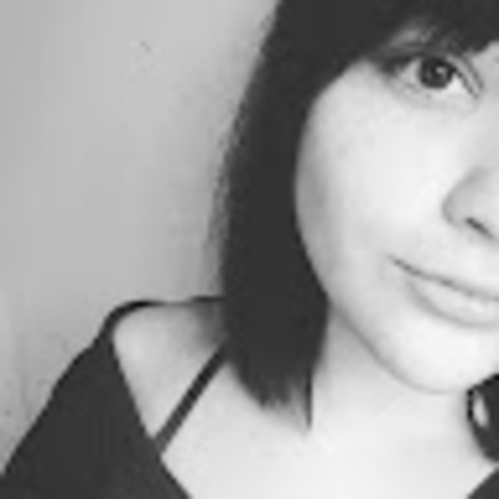 Meet your Posher, Elle